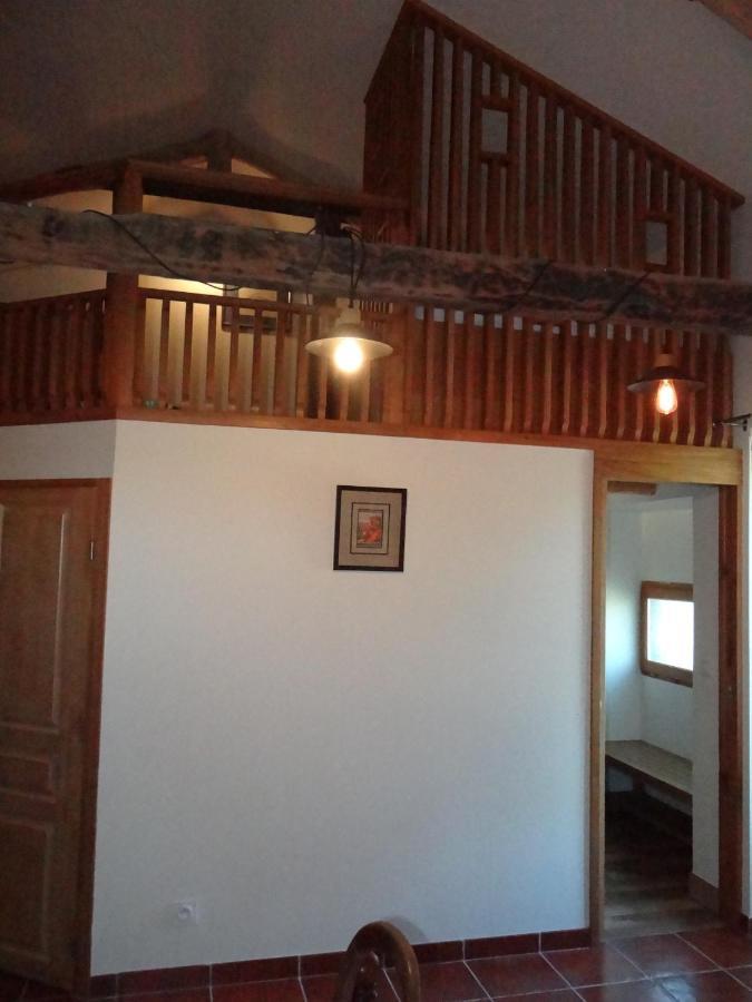 L'Oratori : Chambre La Gabarre Sérignac Buitenkant foto