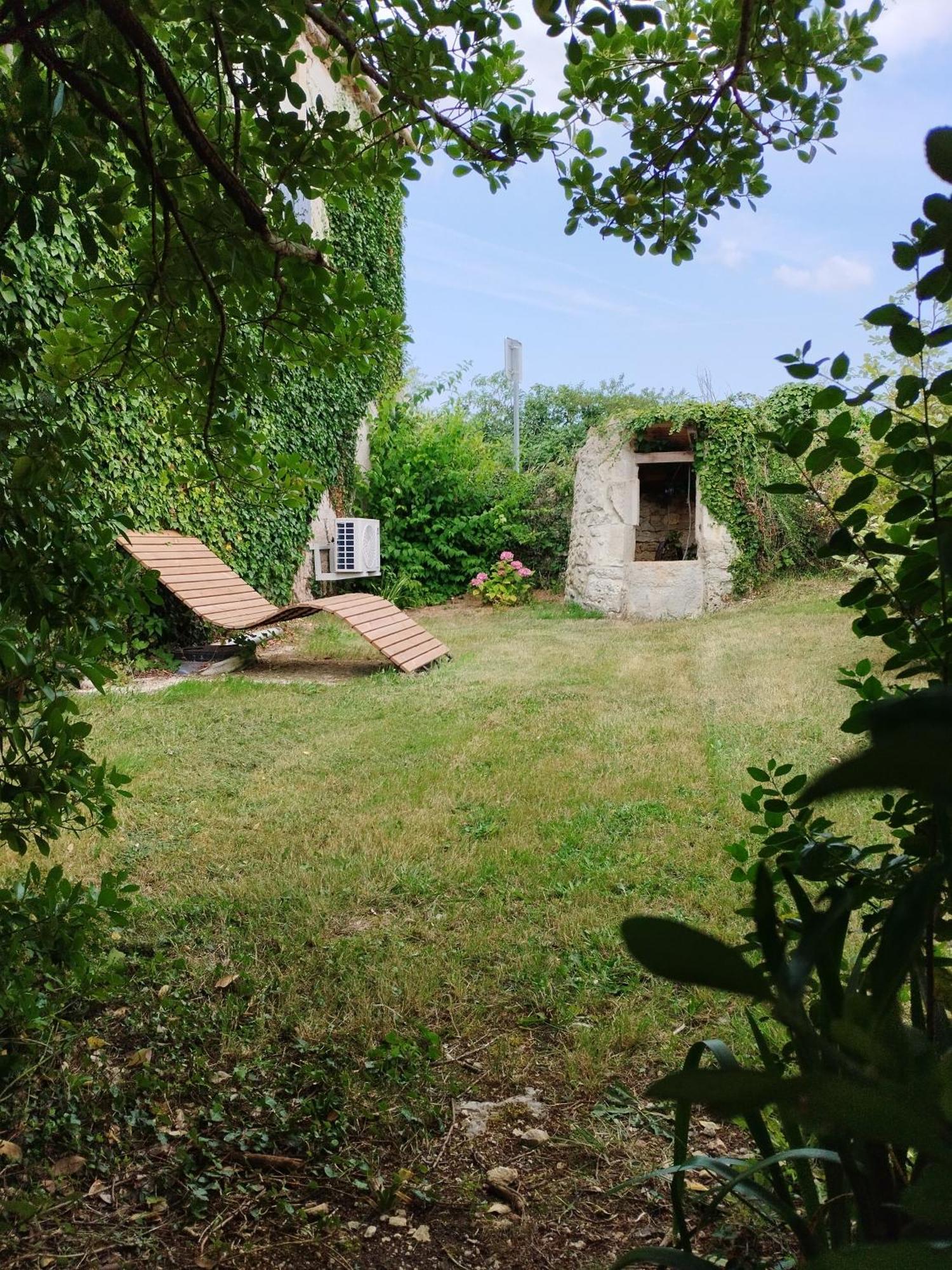 L'Oratori : Chambre La Gabarre Sérignac Buitenkant foto